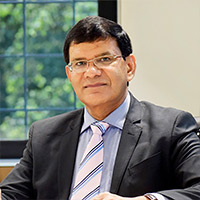 Dr. Raj Singh
